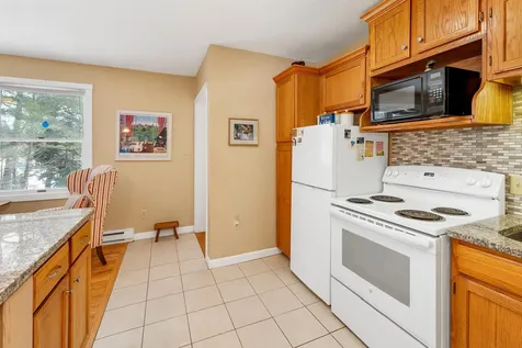 14 Lake Avenue Sunapee NH 03782