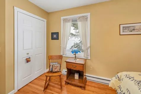14 Lake Avenue Sunapee NH 03782