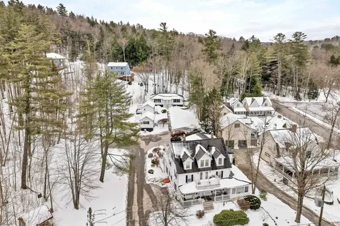 14 Lake Avenue Sunapee NH 03782