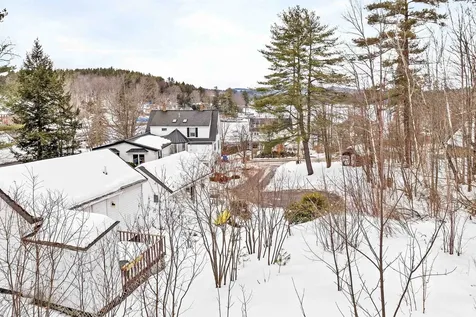 14 Lake Avenue Sunapee NH 03782