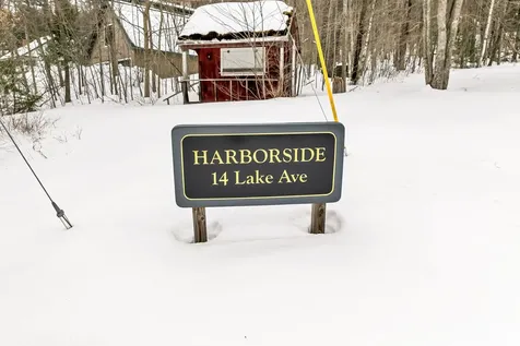 14 Lake Avenue Sunapee NH 03782