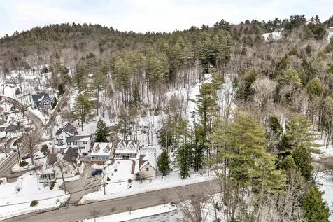 14 Lake Avenue Sunapee NH 03782
