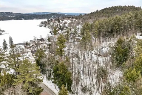 14 Lake Avenue Sunapee NH 03782