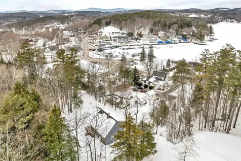 14 Lake Avenue Sunapee NH 03782