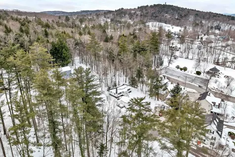 14 Lake Avenue Sunapee NH 03782