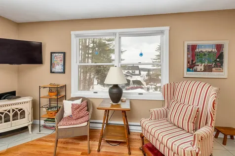 14 Lake Avenue Sunapee NH 03782