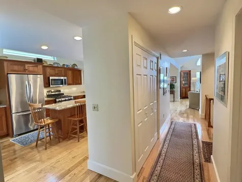 46 Highland Ridge New London NH 03257