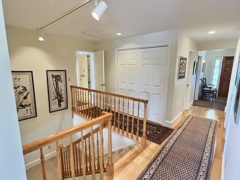 46 Highland Ridge New London NH 03257