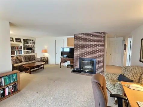 46 Highland Ridge New London NH 03257