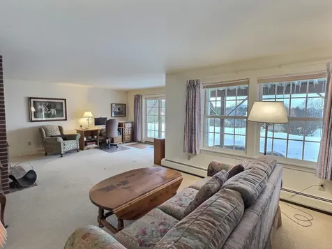 46 Highland Ridge New London NH 03257