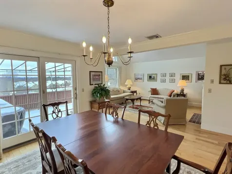 46 Highland Ridge New London NH 03257