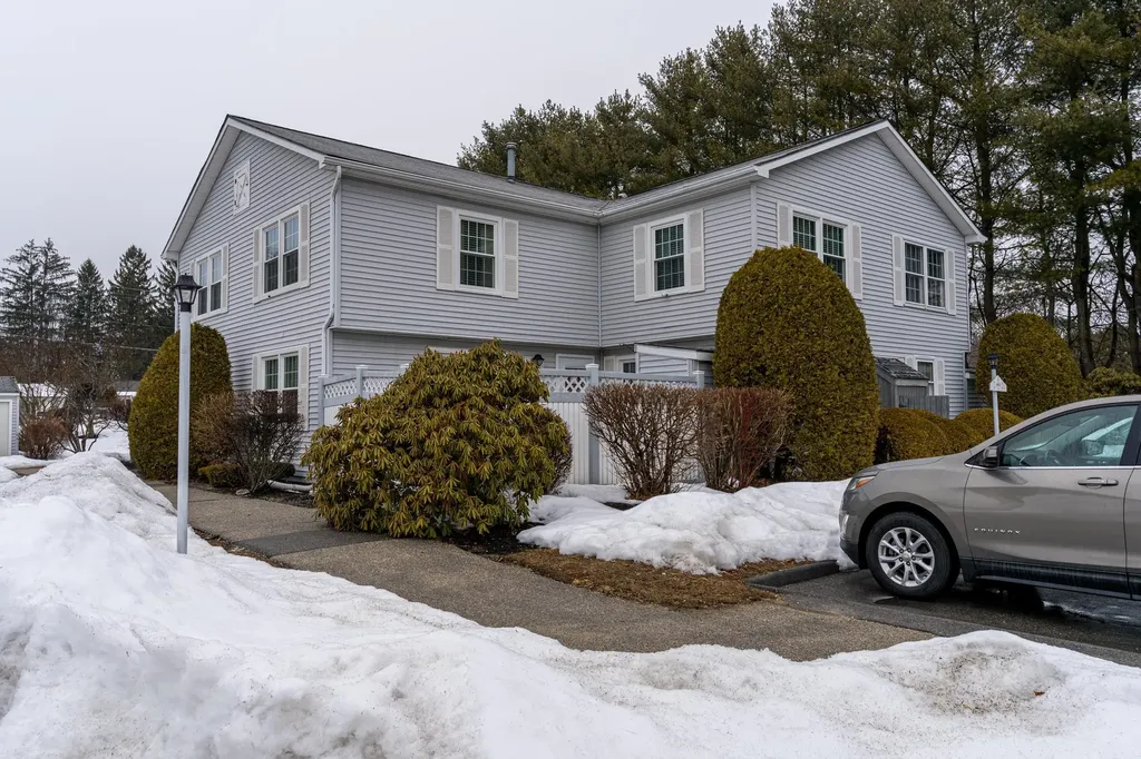 3 Springfield Estate Rochester NH 03867