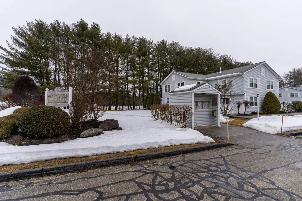 3 Springfield Estate Rochester NH 03867