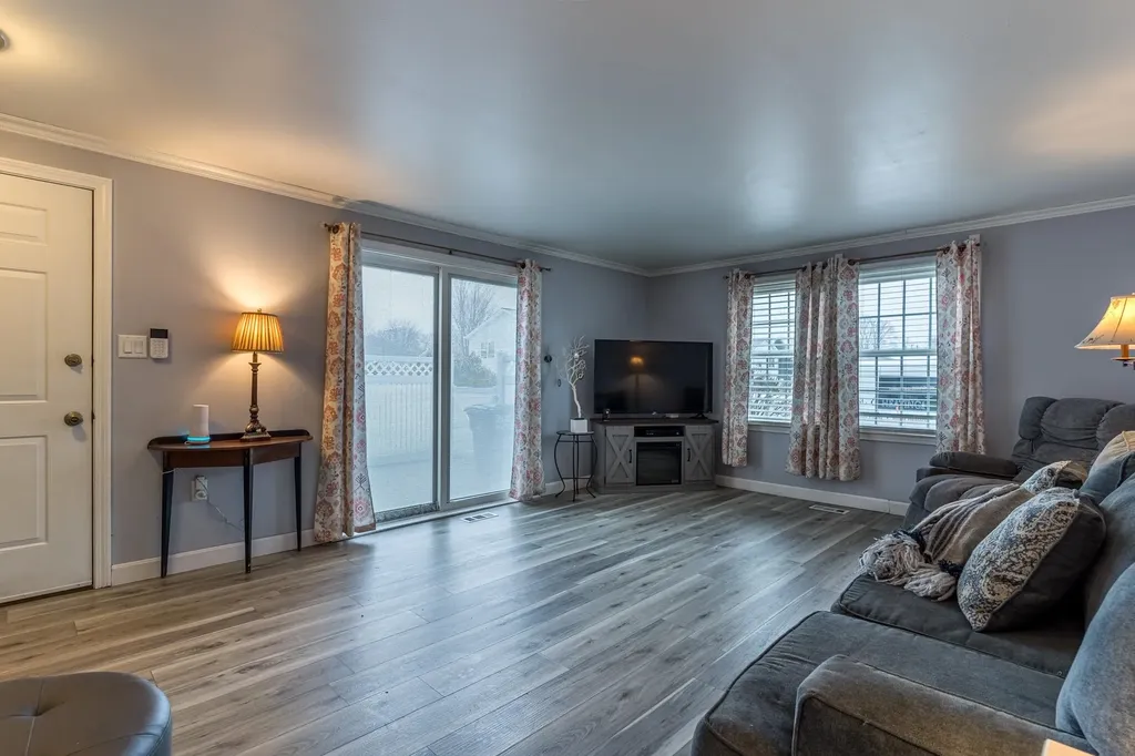 3 Springfield Estate Rochester NH 03867