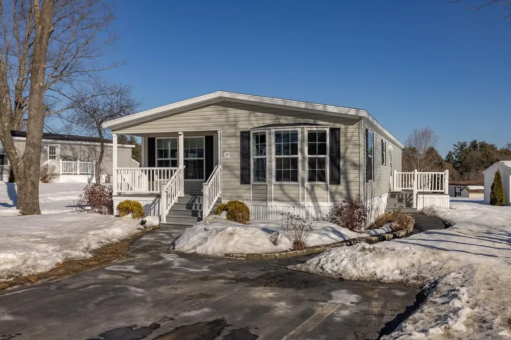 15 Monadnock Drive Rochester NH 03867
