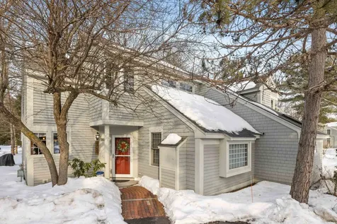 20 Golf View Laconia NH 03246