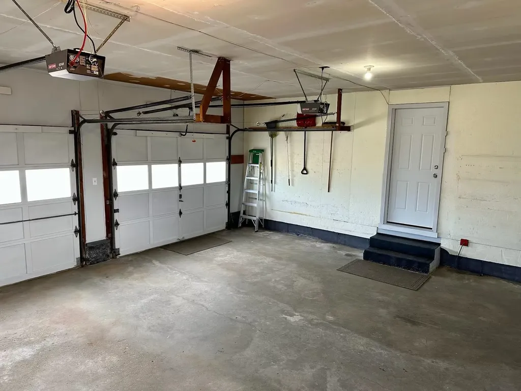 22 Arch Street Keene NH 03431