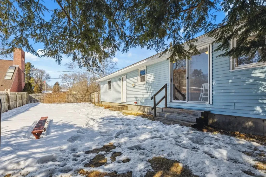 22 Arch Street Keene NH 03431