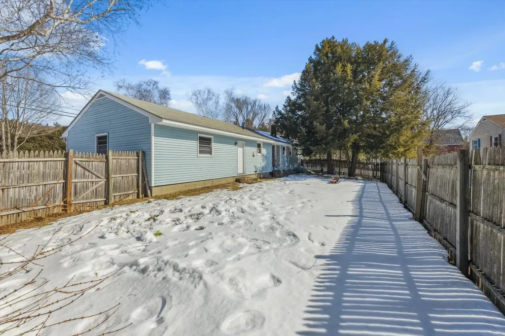 22 Arch Street Keene NH 03431