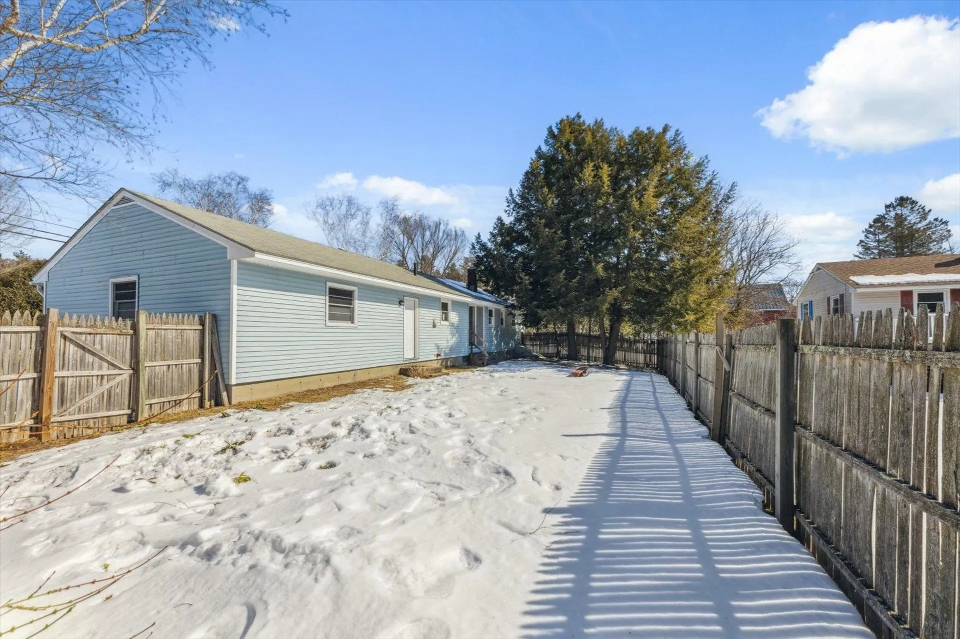 22 Arch Street Keene NH 03431