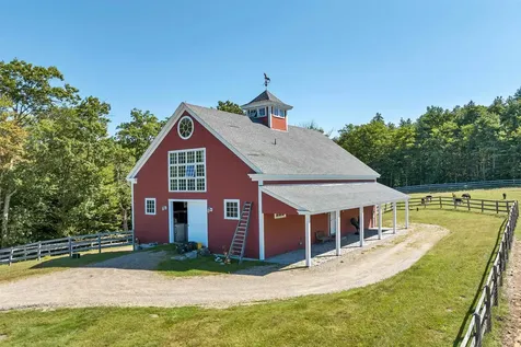 137 Brown Road Tuftonboro NH 03816