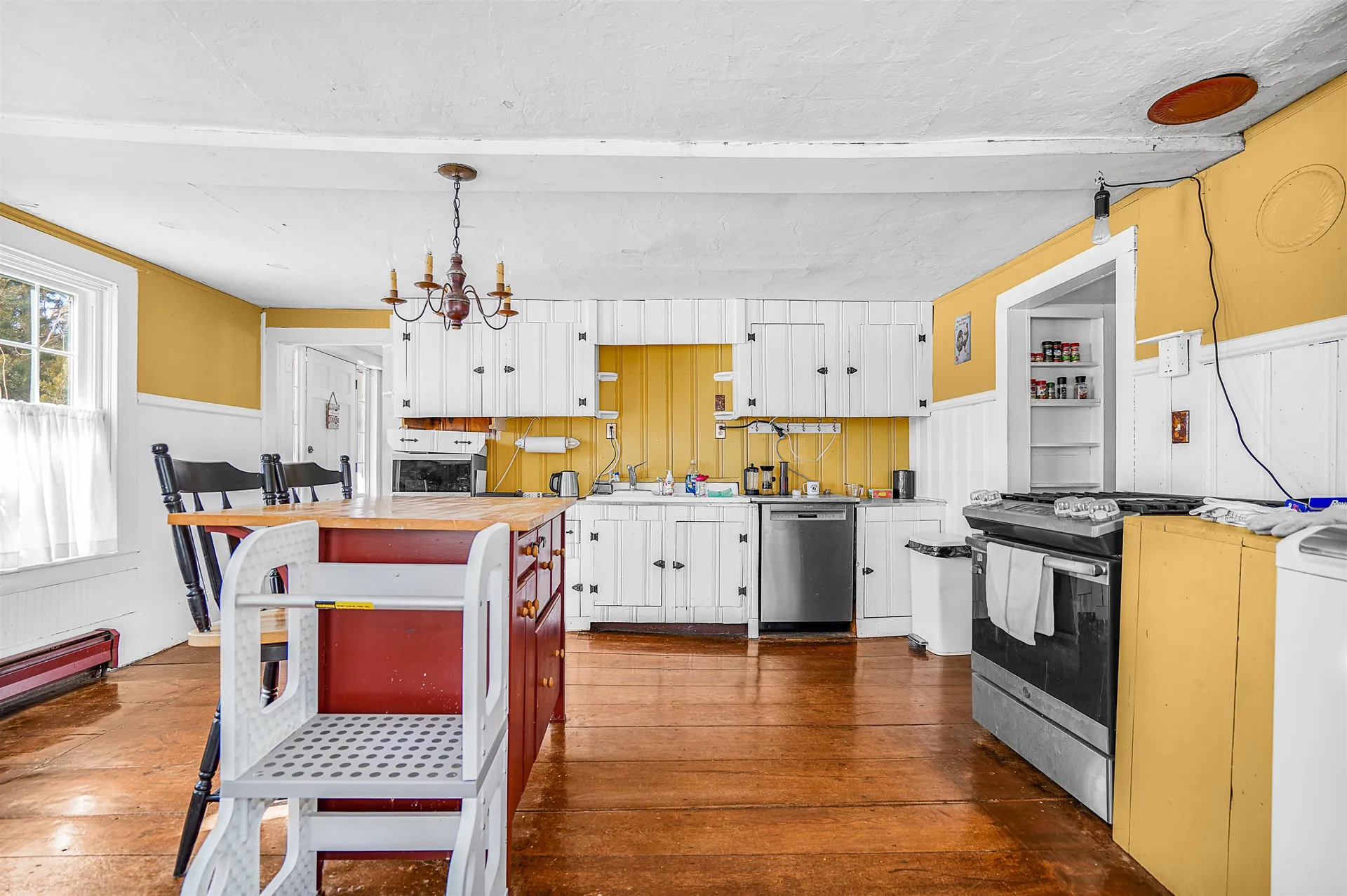 6 Thornton Ferry Ii Road Amherst NH 03031