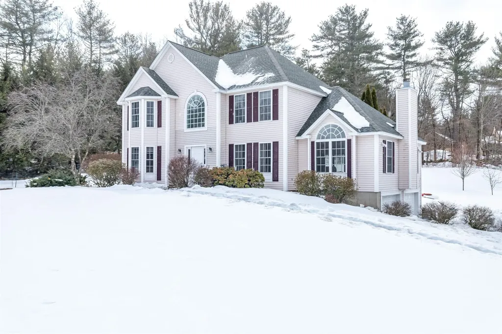 1 Cobblestone Road Windham NH 03087