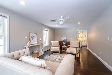 1 Cobblestone Road Windham NH 03087