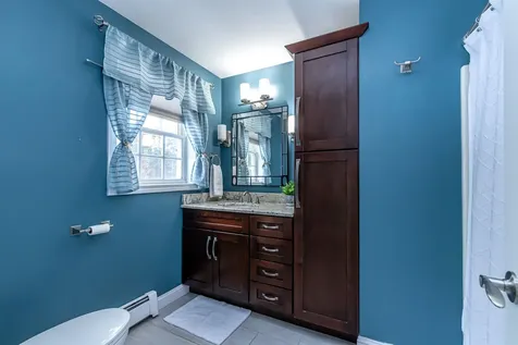 1 Cobblestone Road Windham NH 03087