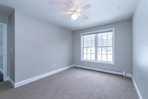 1 Cobblestone Road Windham NH 03087