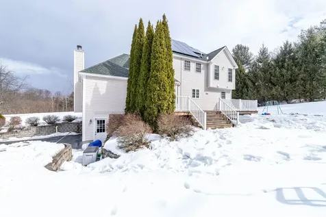 1 Cobblestone Road Windham NH 03087