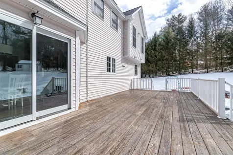 1 Cobblestone Road Windham NH 03087