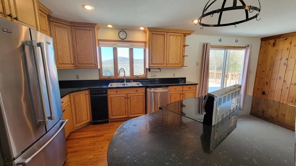 455 Old County Road Plainfield NH 03781