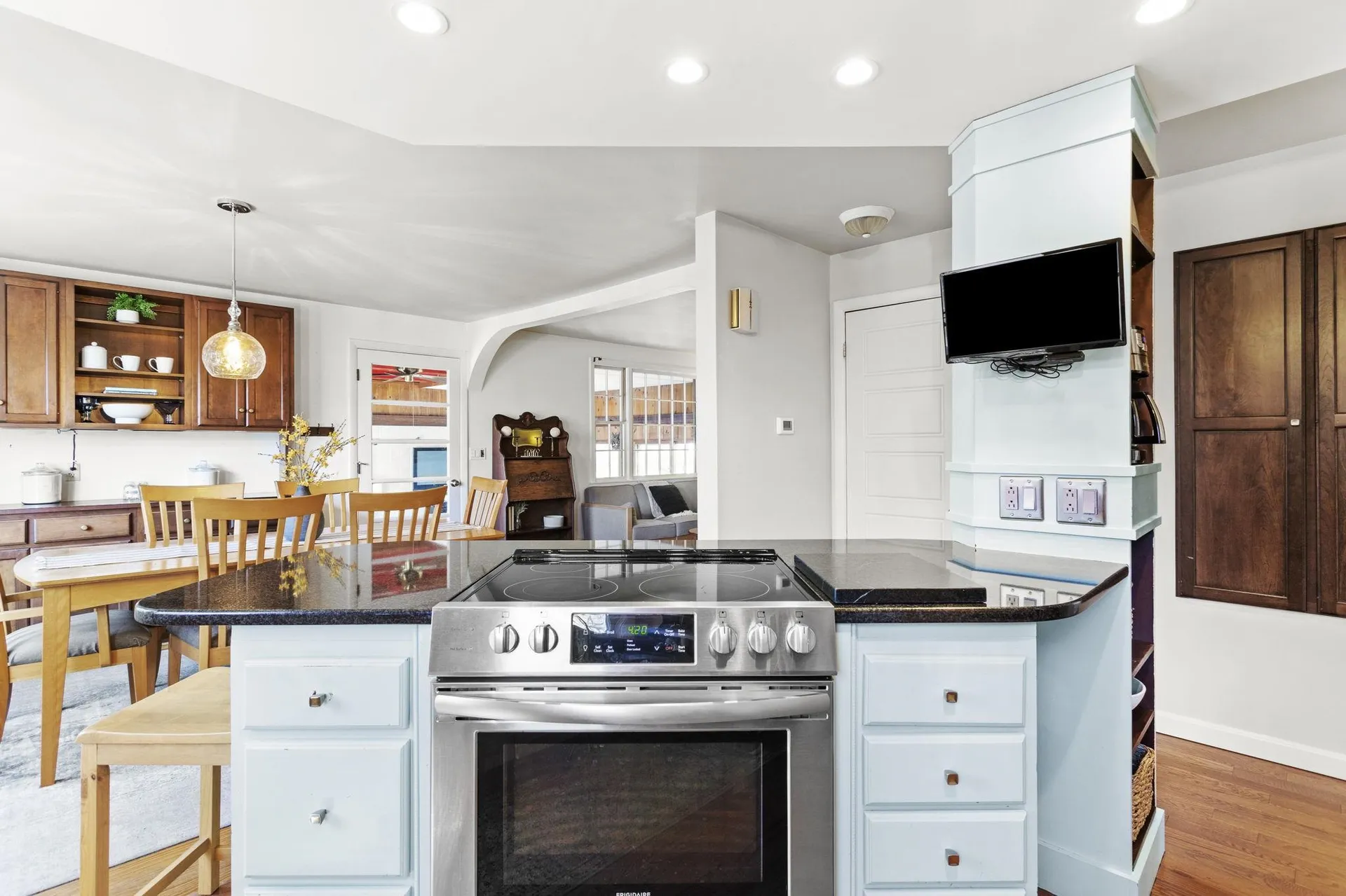 3 Timberlane Drive Bedford NH 03110