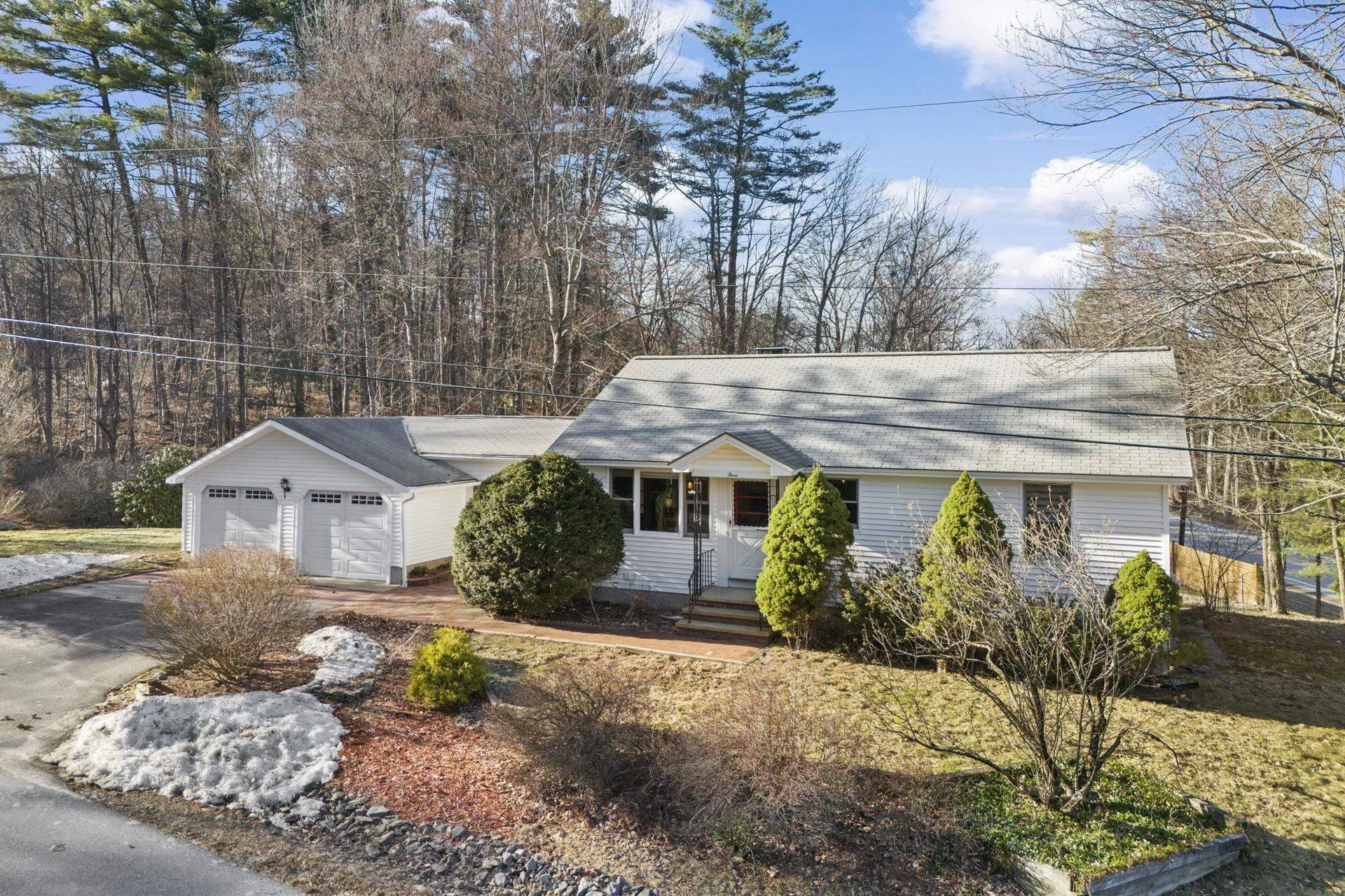3 Timberlane Drive Bedford NH 03110