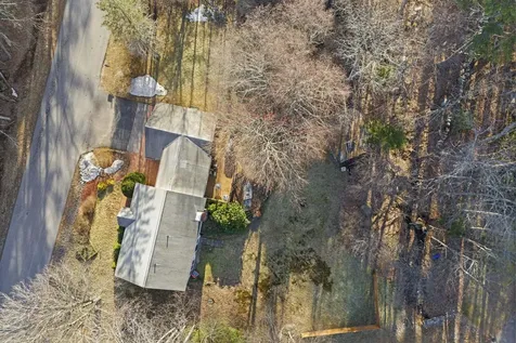 3 Timberlane Drive Bedford NH 03110