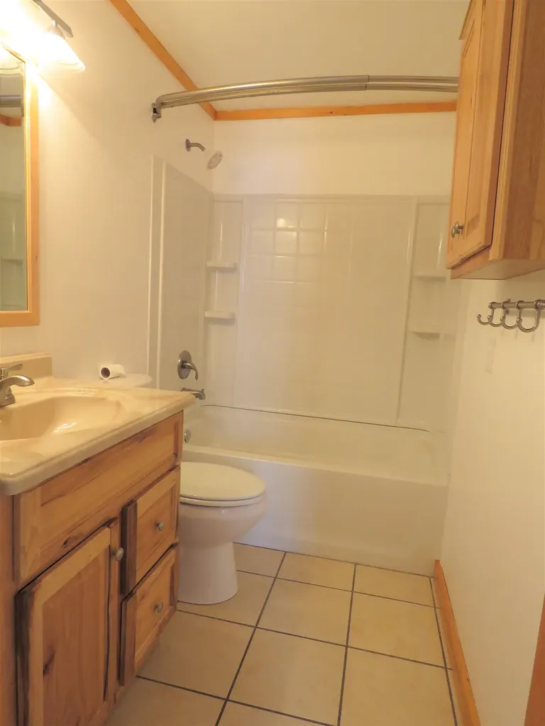 2637 Farrar Road Newport Town VT 05857