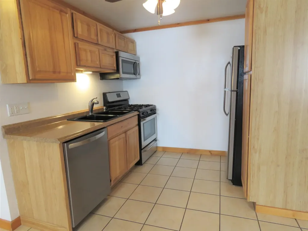 2637 Farrar Road Newport Town VT 05857