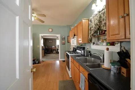 22 River Street Exeter NH 03833