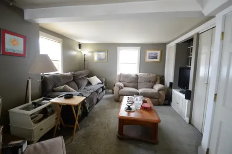 22 River Street Exeter NH 03833