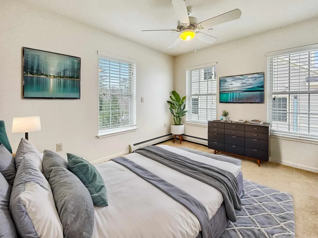 29 Forest Edge Drive Hanover NH 03755