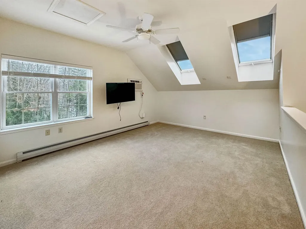 29 Forest Edge Drive Hanover NH 03755