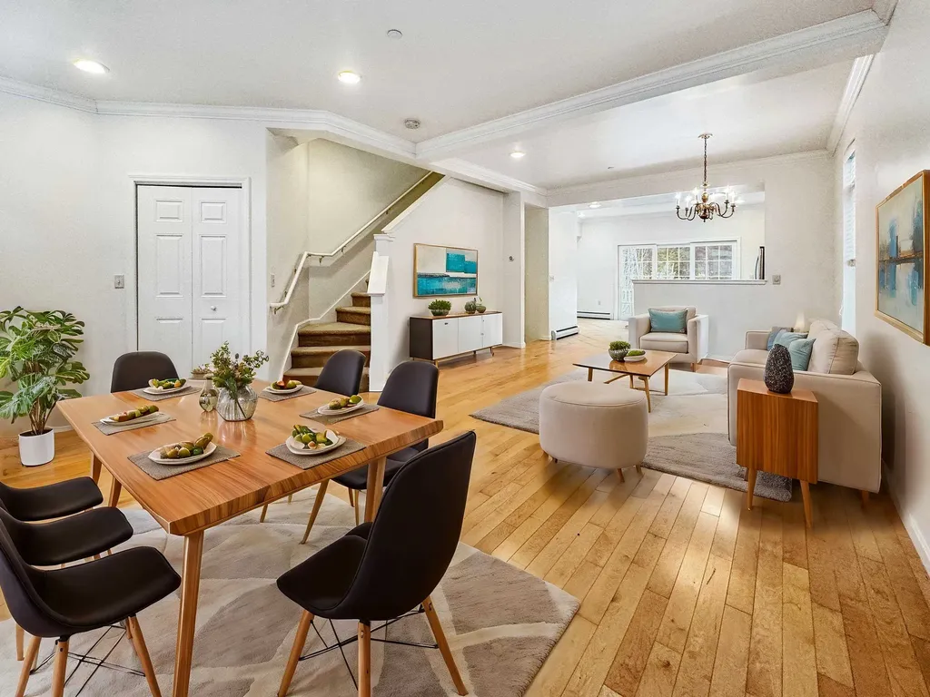 29 Forest Edge Drive Hanover NH 03755