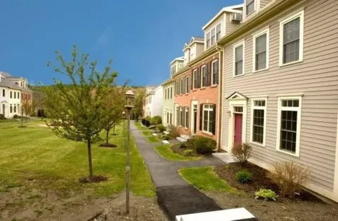 29 Forest Edge Drive Hanover NH 03755