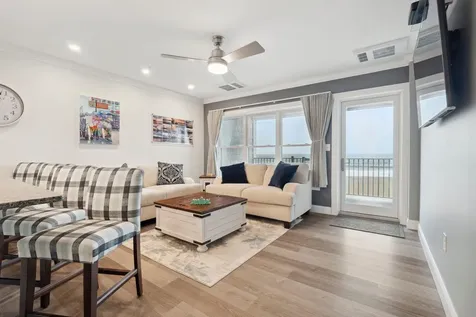 315 Ocean Boulevard Hampton NH 03842