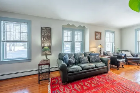 371 Little Sunapee Road New London NH 03257