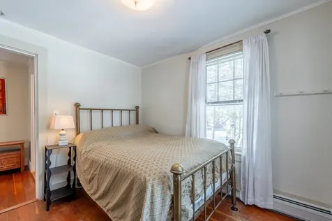 371 Little Sunapee Road New London NH 03257