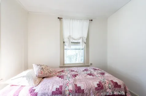 371 Little Sunapee Road New London NH 03257