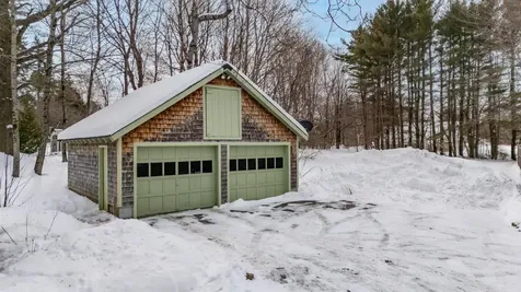 371 Little Sunapee Road New London NH 03257