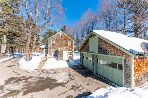 371 Little Sunapee Road New London NH 03257